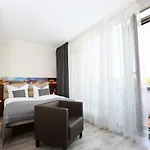 Hoteltow Отель