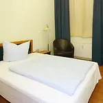 Hoteltow Тельтов