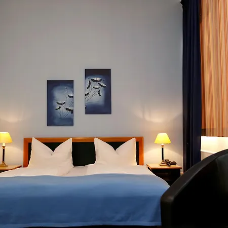 Hoteltow