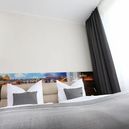 Hotel Hoteltow 3*
