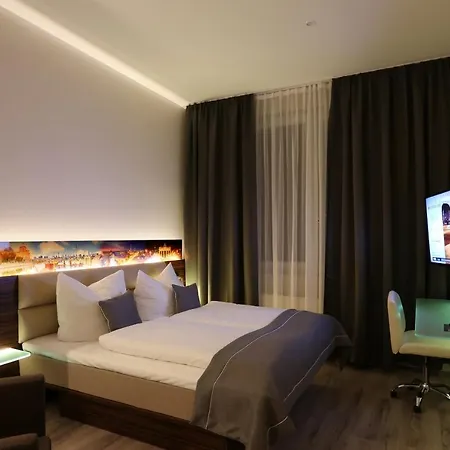 H24 Hoteltow Teltow