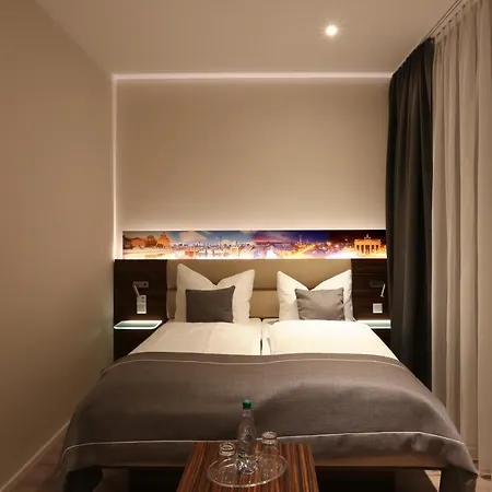 H24 Hoteltow Hotel Teltow