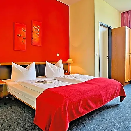 Hoteltow Hotel Teltow