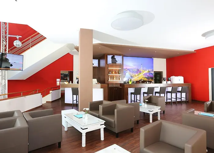 Hotel H24 Hoteltow 3*