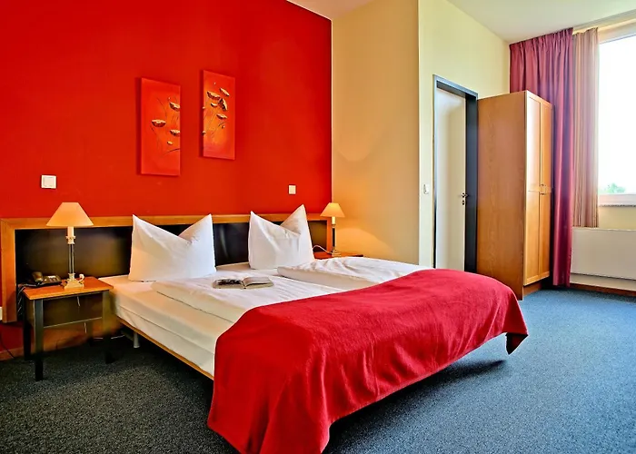 Hotel H24 Hoteltow 3*