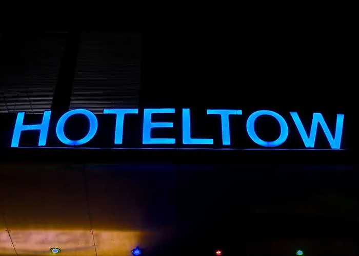 H24 Hoteltow